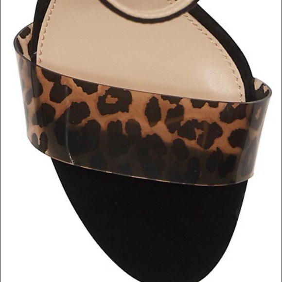 Vince Camuto Sathina Sandal - Picture 4 of 9